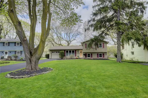 332 Village Lane, Rochester, NY 14610
