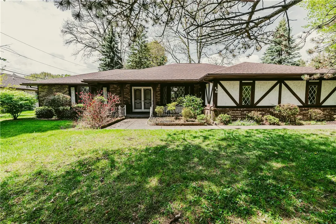 2951 Saint Paul Boulevard, Rochester, NY 14617 - #1