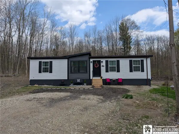 5458 Herrick Rd, Gerry, NY 14740