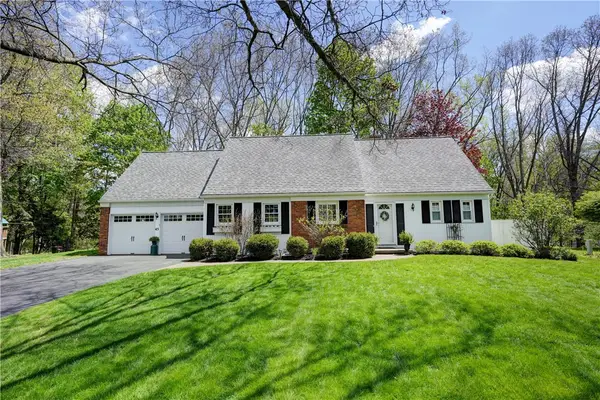 45 Parkridge Drive, Pittsford, NY 14534