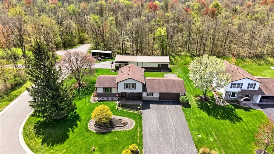 41 Woodstock Lane, Brockport, NY 14420 - #2