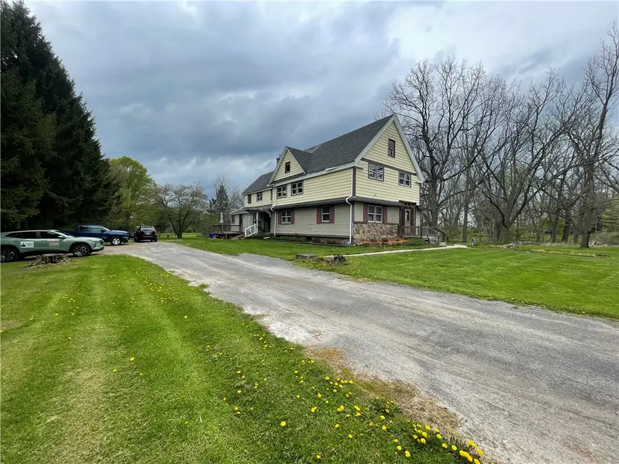 2725 S Union Street, Spencerport, NY 14559 - #3