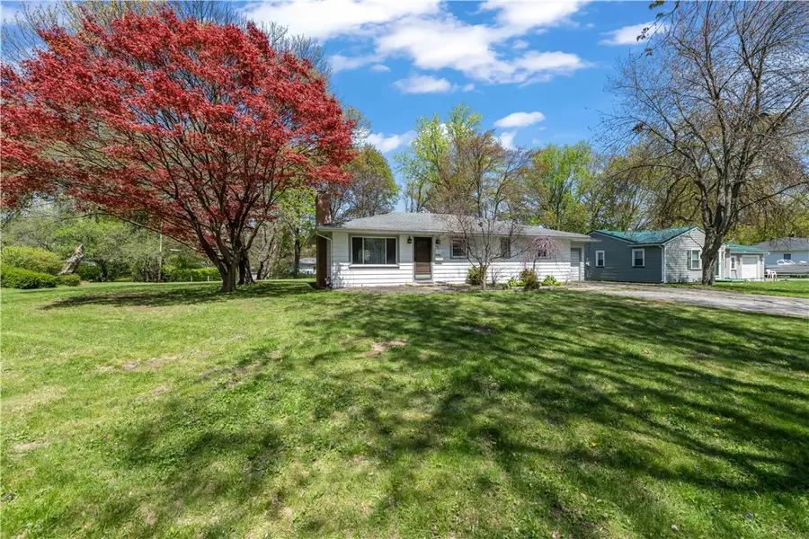 178 Meadowdale Drive, Rochester, NY 14624 - #3
