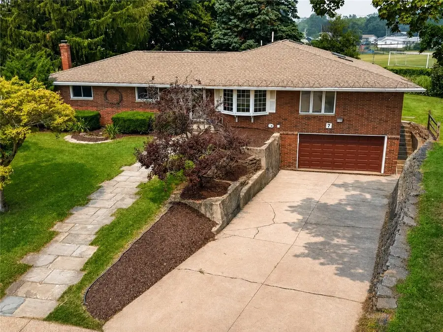 7 Frandee Lane, Rochester, NY 14626 - #3