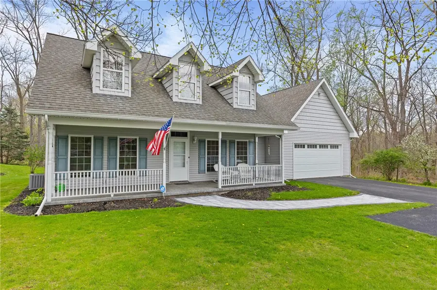 18 Big Tree Street, Livonia, NY 14487 - #3