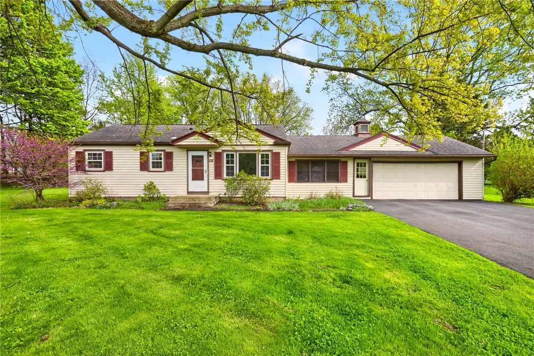 127 Creek Hill Lane, Rochester, NY 14625 - #1