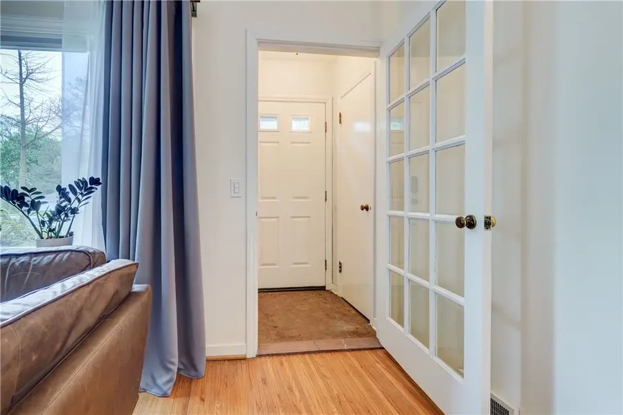 380 Hillside Avenue, Rochester, NY 14610 - #3