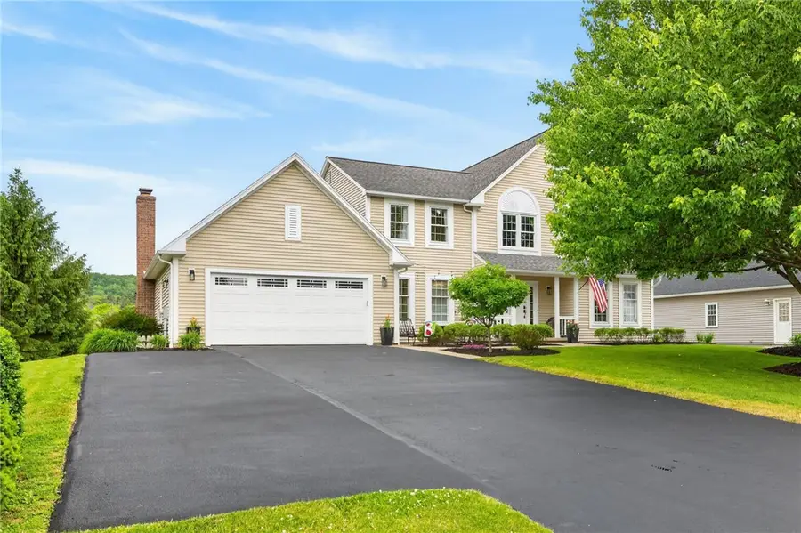 77 Broadmoor Trail, Fairport, NY 14450 - #2