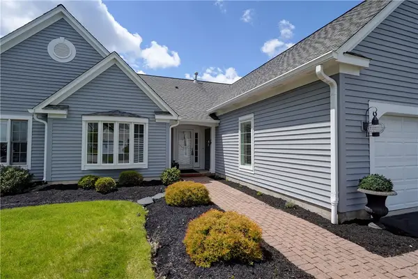 144 Lakeview Way, Canandaigua, NY 14424