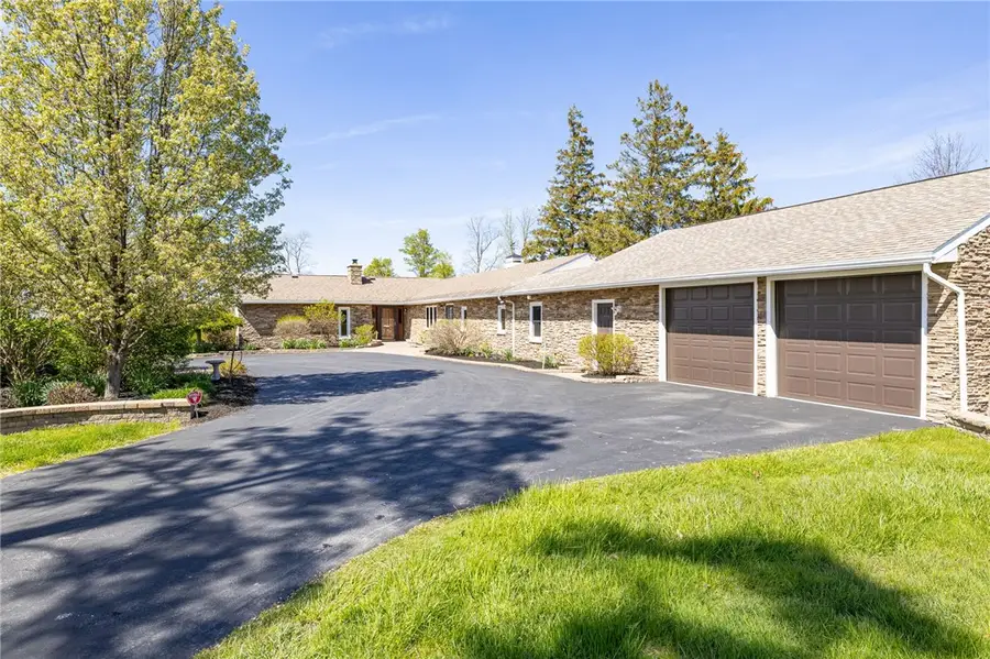 1640 Lake Rd, Webster, NY 14580 - #3