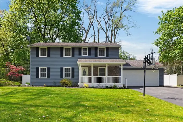 37 Southcross Trail, Fairport, NY 14450