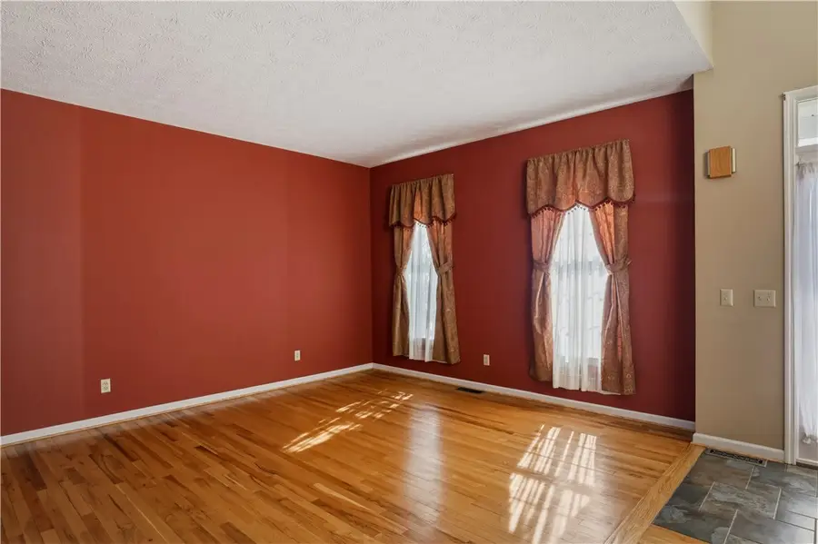 11 Turnberry Road, Horseheads, NY 14845 - #2