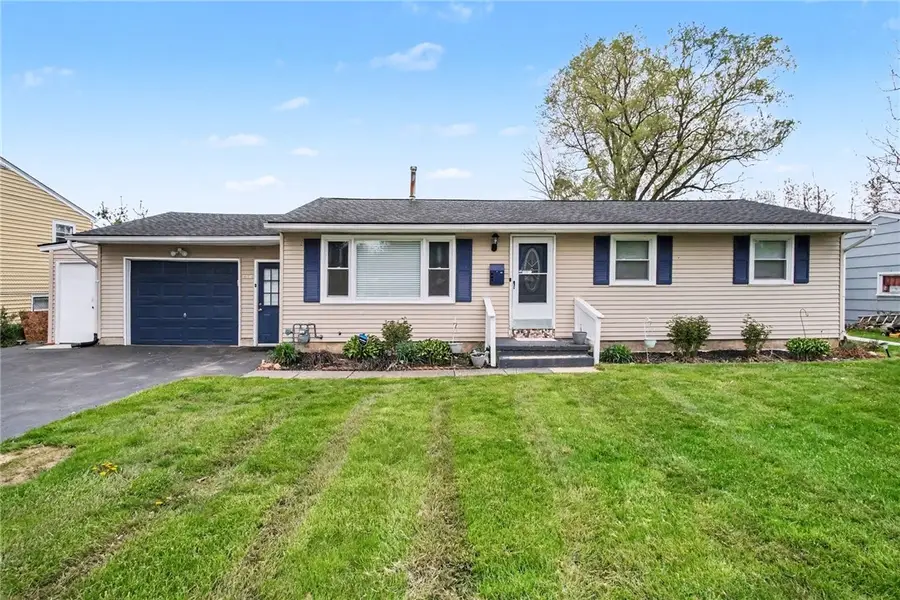 154 Burben Way, Rochester, NY 14624 - #2