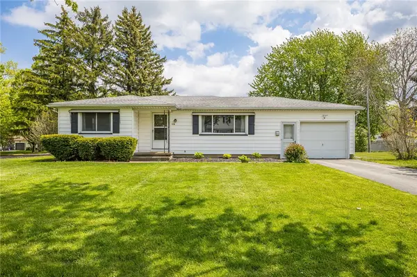 110 Echo Hill Drive, Rochester, NY 14609