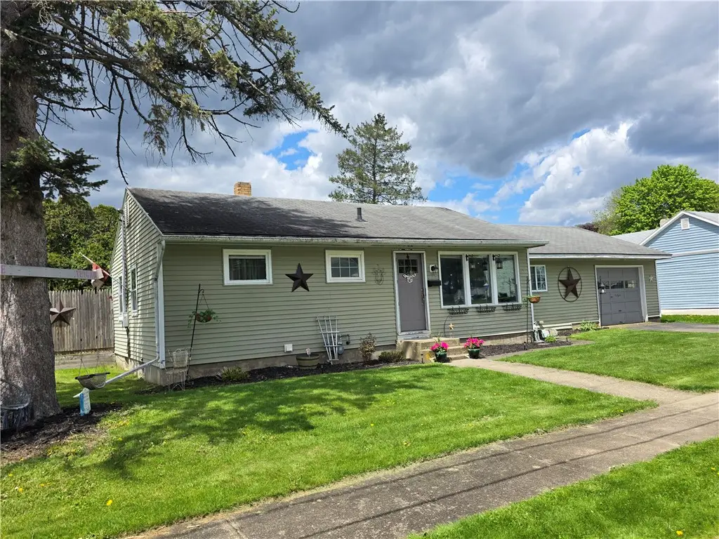 227 Kingsbury Avenue, Corning, NY 14830 - #1