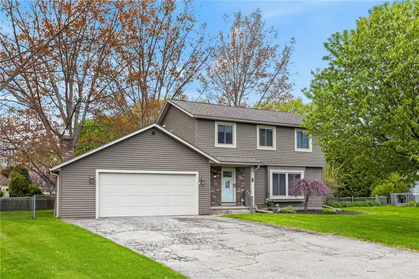 65 Olde Tavern Circle, Rochester, NY 14612