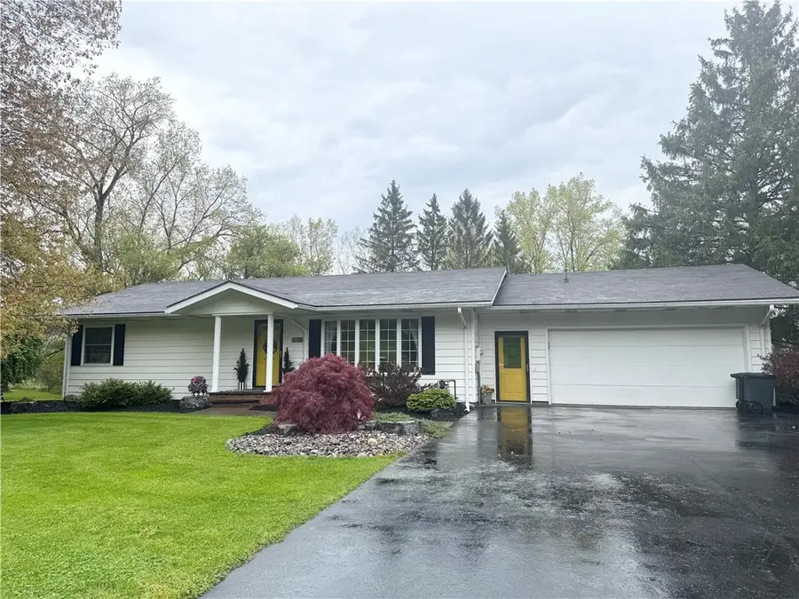 2611 Hamilton Street, Weedsport, NY 13166 - #2