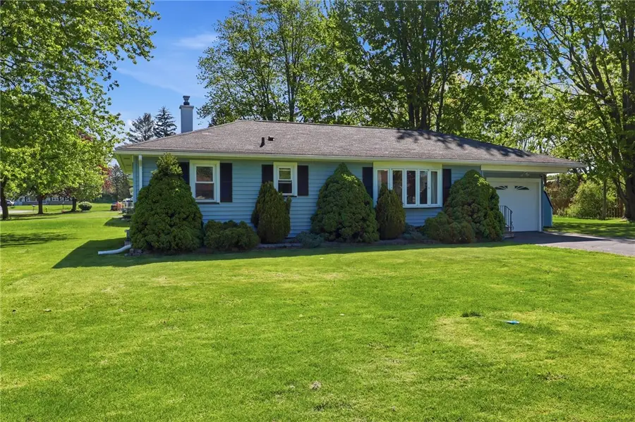 30 Adela Circle, Rochester, NY 14624 - #3