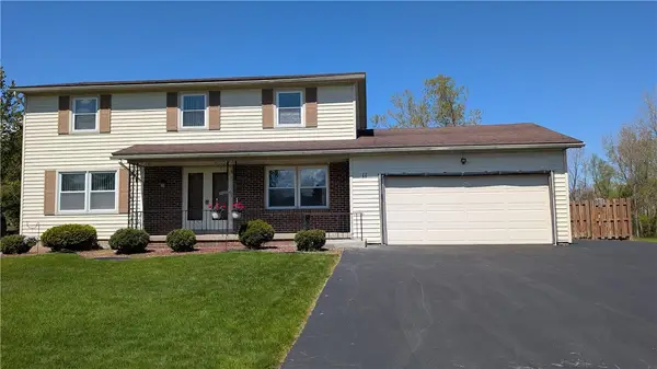 11 Barns Court, Rochester, NY 14612
