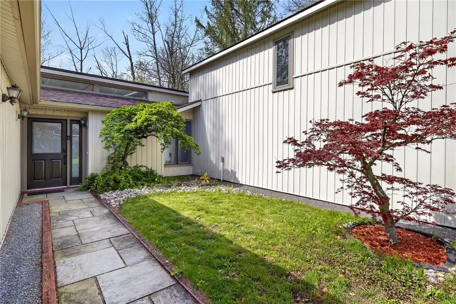 311 Saint Catherines Circle, Ithaca, NY 14850 - #2