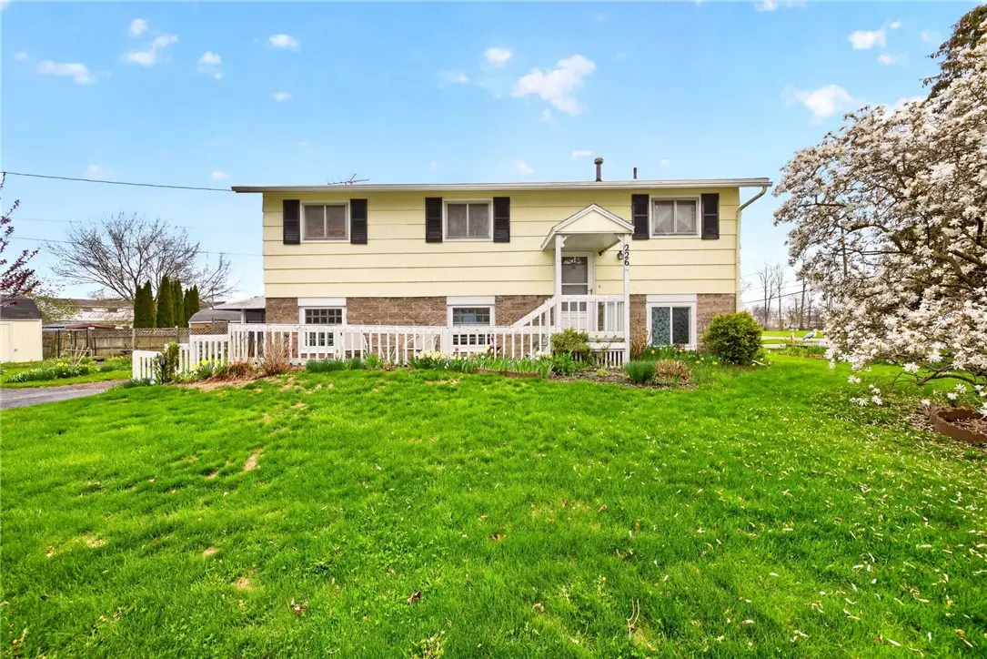 226 Lowden Point Road, Rochester, NY 14612 - #1