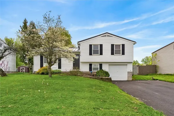 3 Barringer Drive, Hamlin, NY 14464