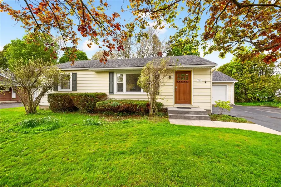 520 Old Mill Lane, Webster, NY 14580 - #2