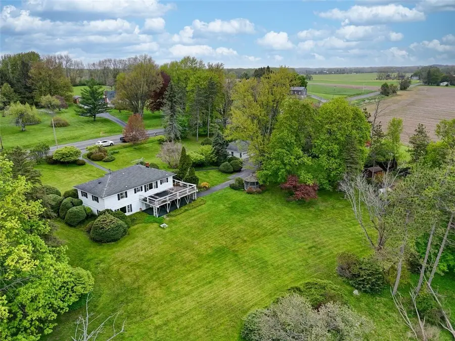 6612 E Bethany Leroy Road, Stafford, NY 14143 - #2