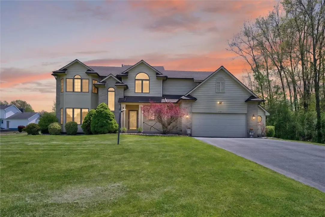 258 Tumbleweed Drive, Pittsford, NY 14534 - #1