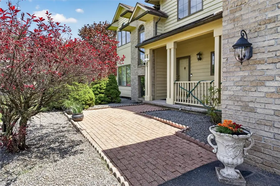 258 Tumbleweed Drive, Pittsford, NY 14534 - #3