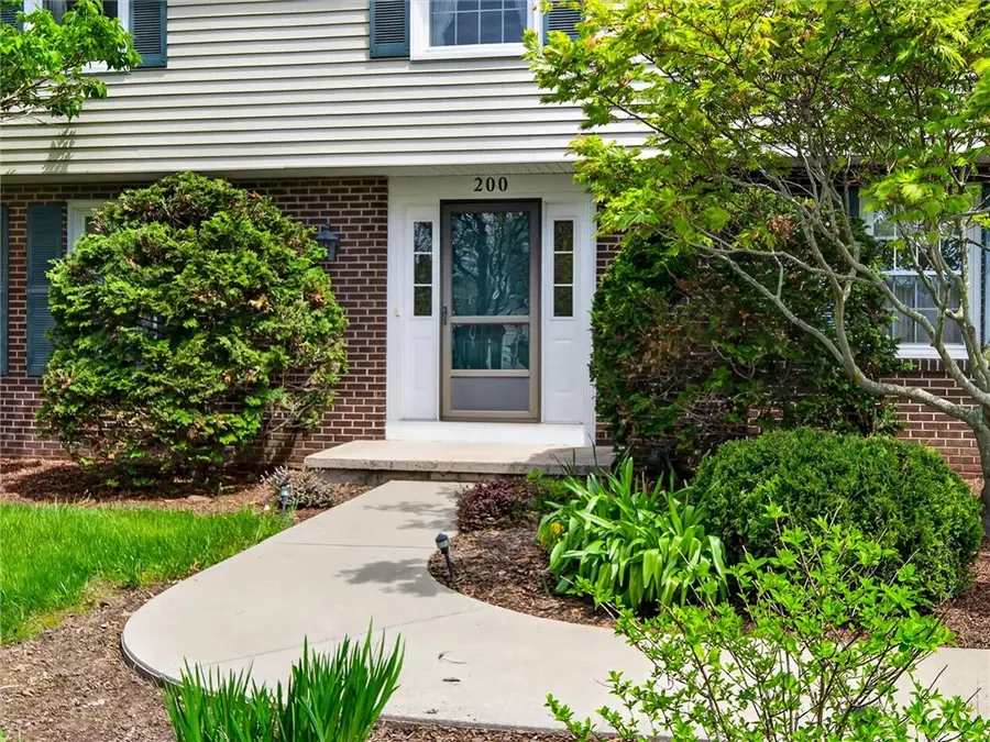 200 Orchard Creek Lane, Rochester, NY 14612 - #2