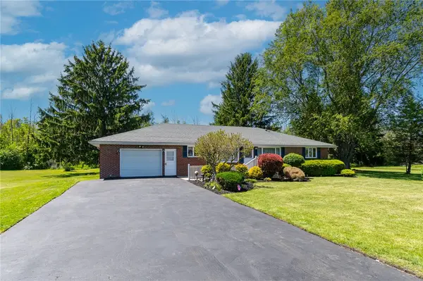 6075 Arbor Road, Ontario, NY 14519