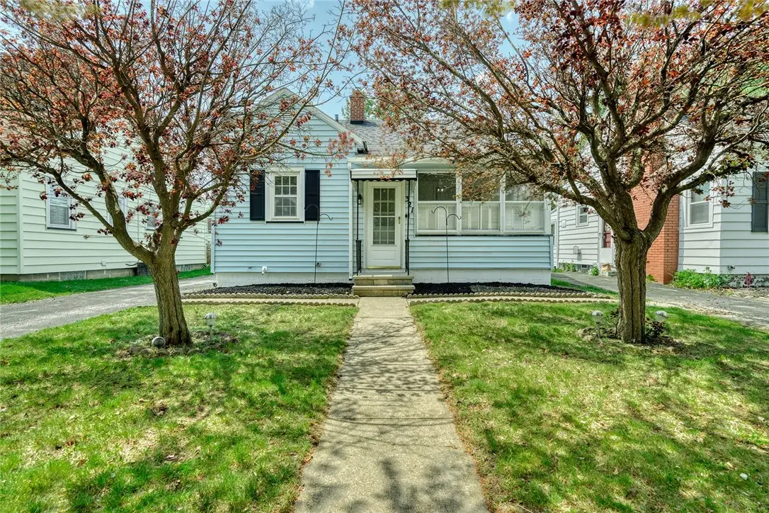 321 Oakwood Road, Rochester, NY 14616 - #1