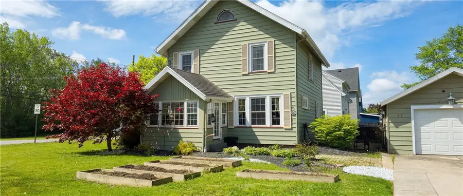 37 Clinton St, Batavia, NY 14020 - #2