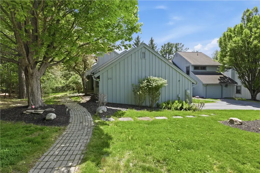 20 Andrews Way, Canandaigua, NY 14424 - #2