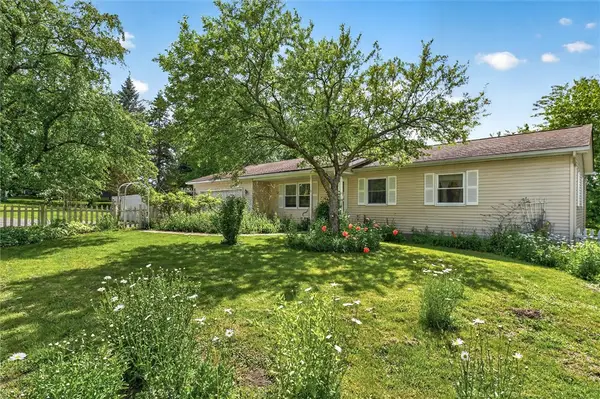 479 Churchville Riga Road, Churchville, NY 14428