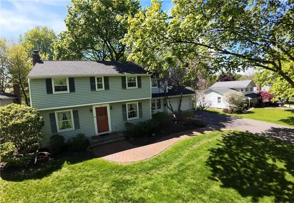 33 Hawley Dr Drive, Webster, NY 14580