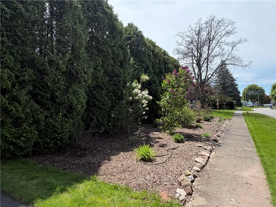 104 Carmas Drive, Greece, NY 14626 - #2