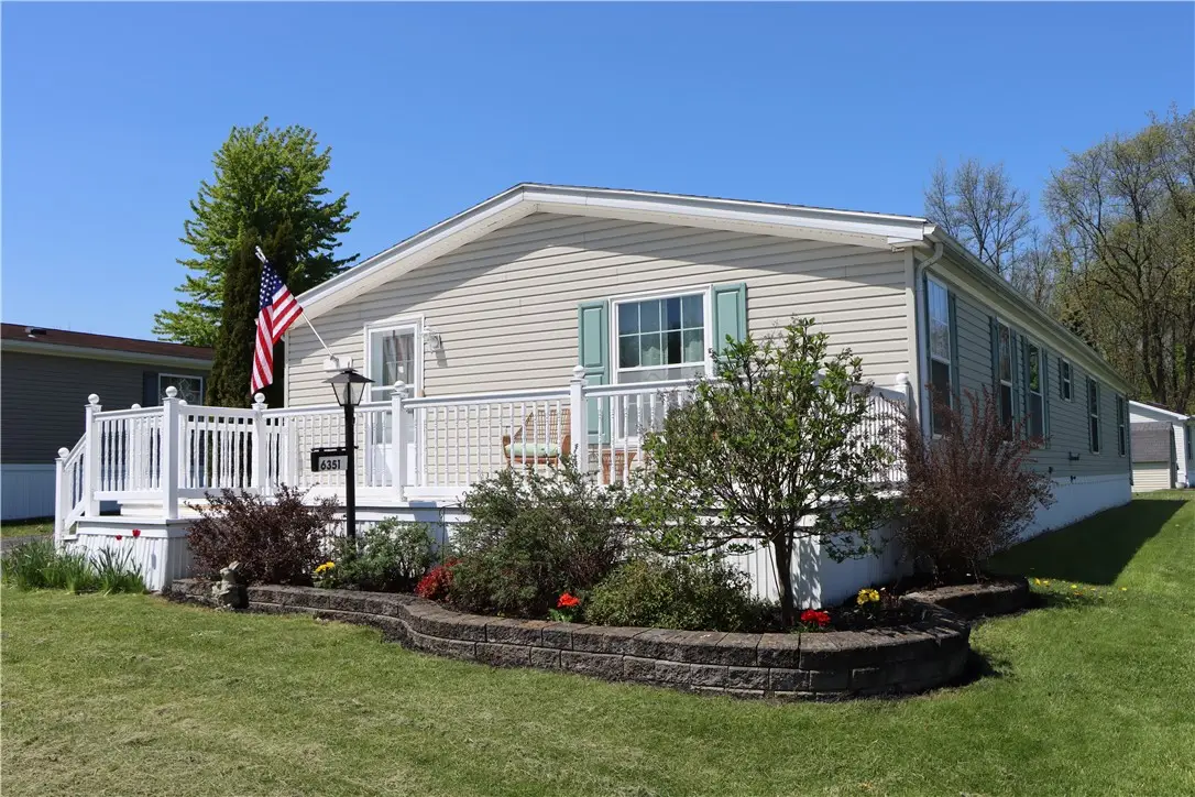 6351 Pebble Brook Lane, Williamson, NY 14589 - #1