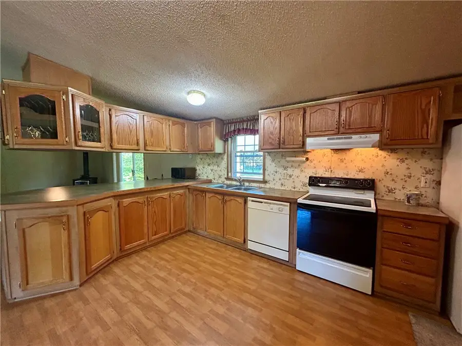 17214 Elizabeth Drive, Holley, NY 14470 - #3