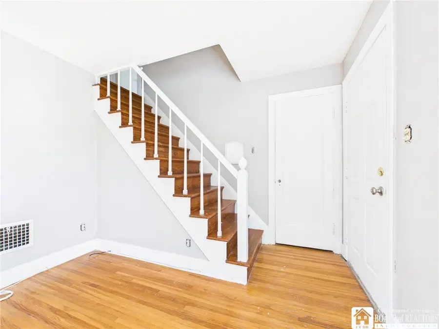 182 Springville Avenue, Buffalo, NY 14226 - #3