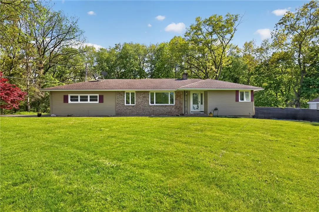 565 Bay Road, Webster, NY 14580 - #1