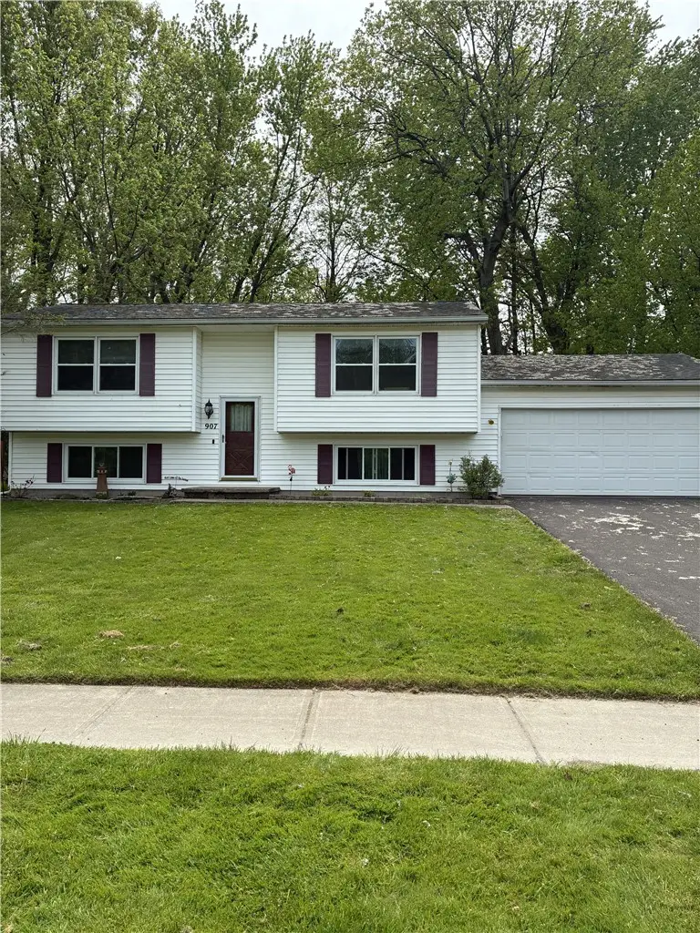 907 Lake Shore Boulevard, Rochester, NY 14617 - #1