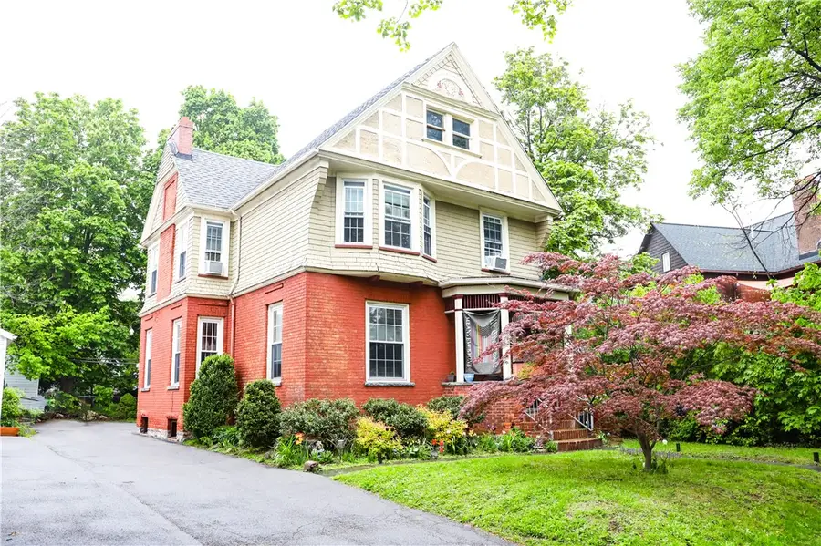 272 Linden Street, Rochester, NY 14620 - #2