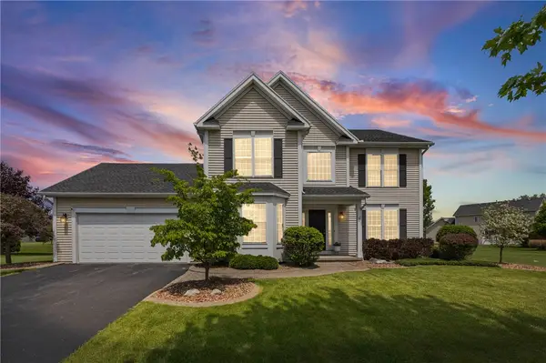 1332 Cherry Laurel Circle, Webster, NY 14580
