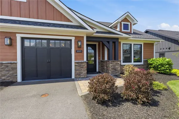 205 Charles Herrmann Way #205, Penn Yan, NY 14527