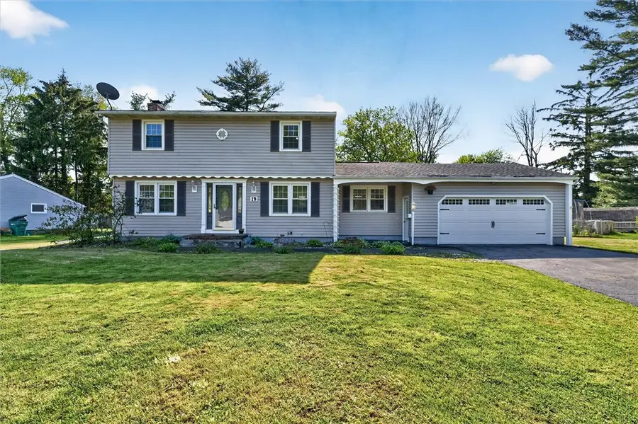 19 Kingsberry Drive, Rochester, NY 14626 - #2