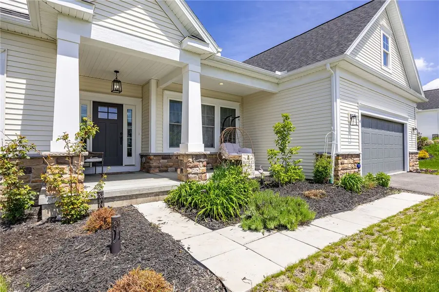 4 Black Wood Circle, Pittsford, NY 14534 - #3