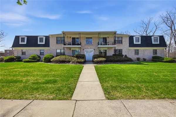136 Denrose Drive #4, Buffalo, NY 14228