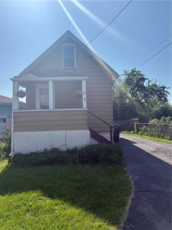 37 Bennett Avenue, Rochester, NY 14609